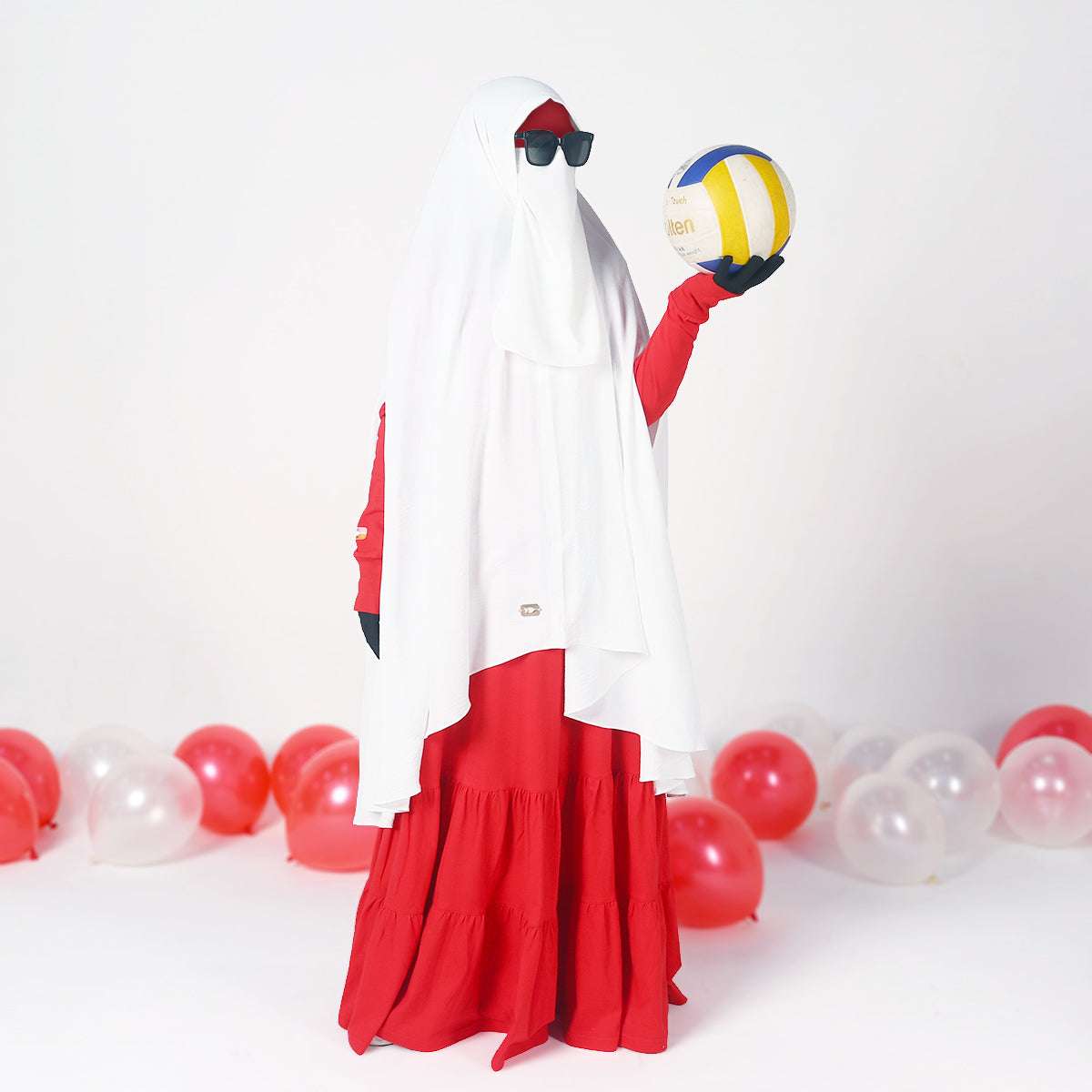 Naqeeya Dress - Red