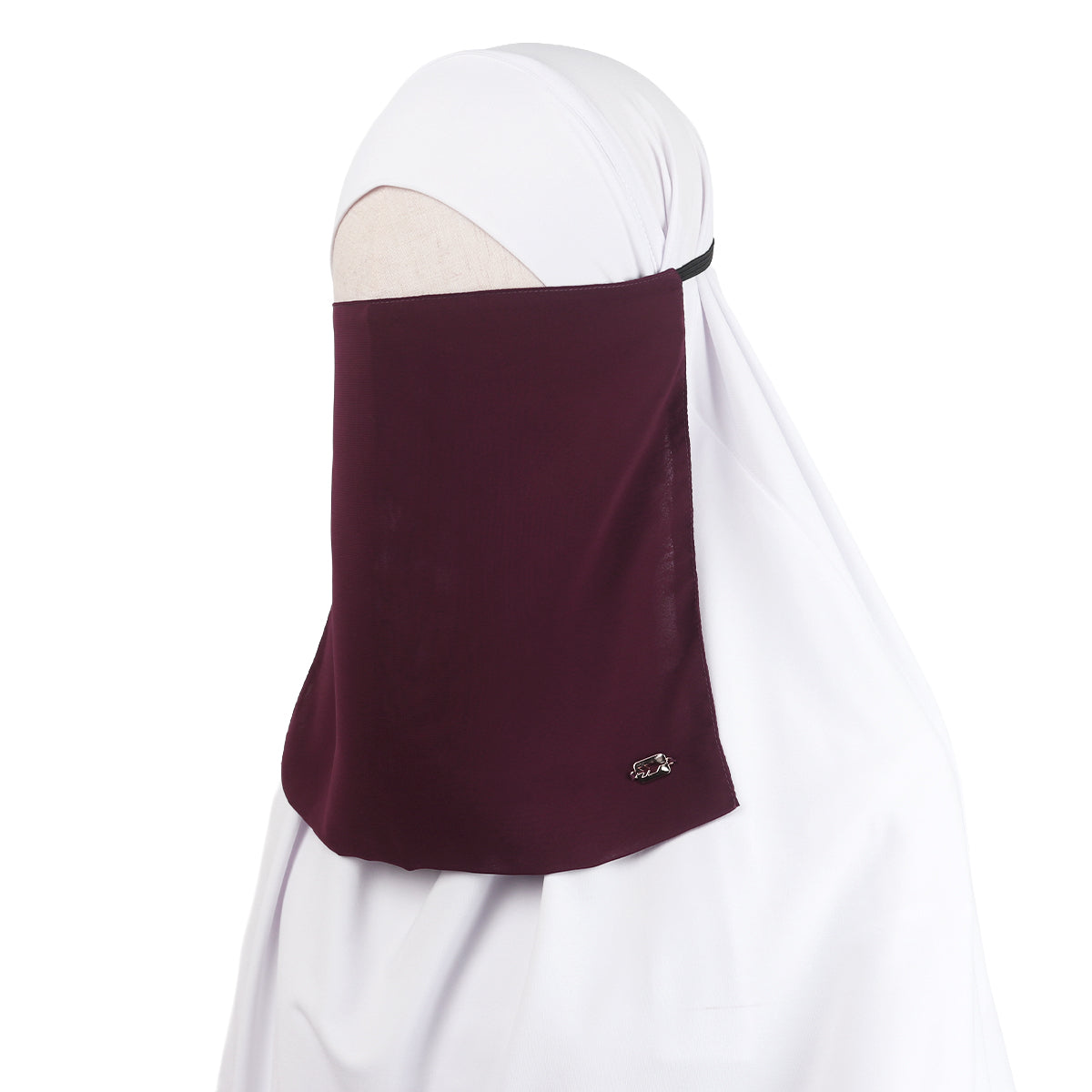 Ezlyn Cadar - Maroon