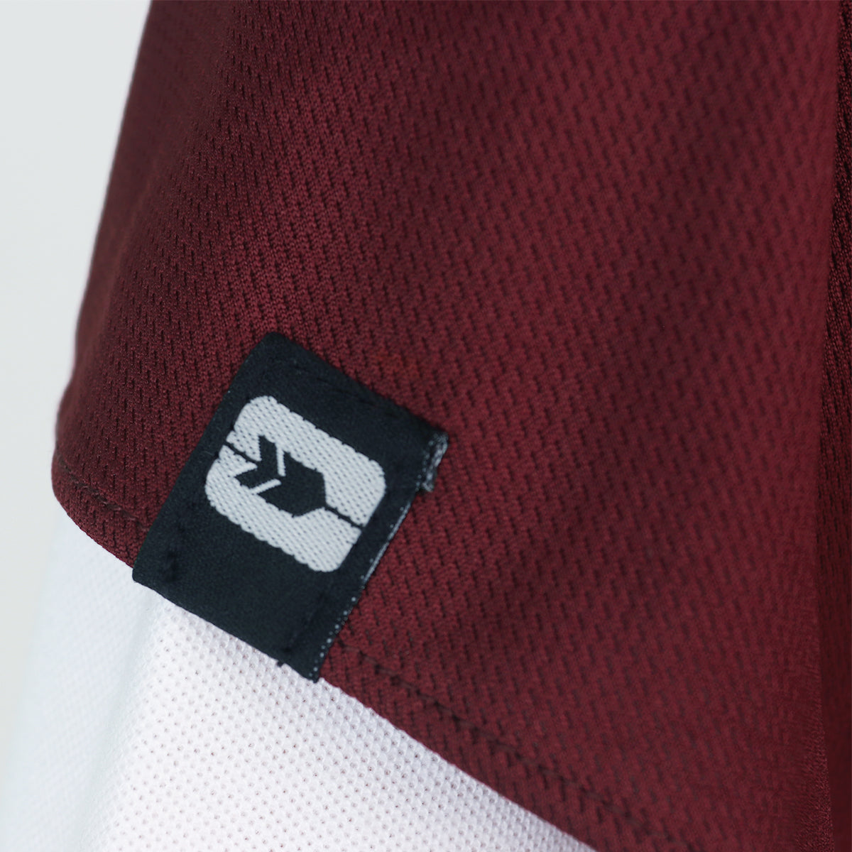 Hilly Khiban Dryfit - Burgundy