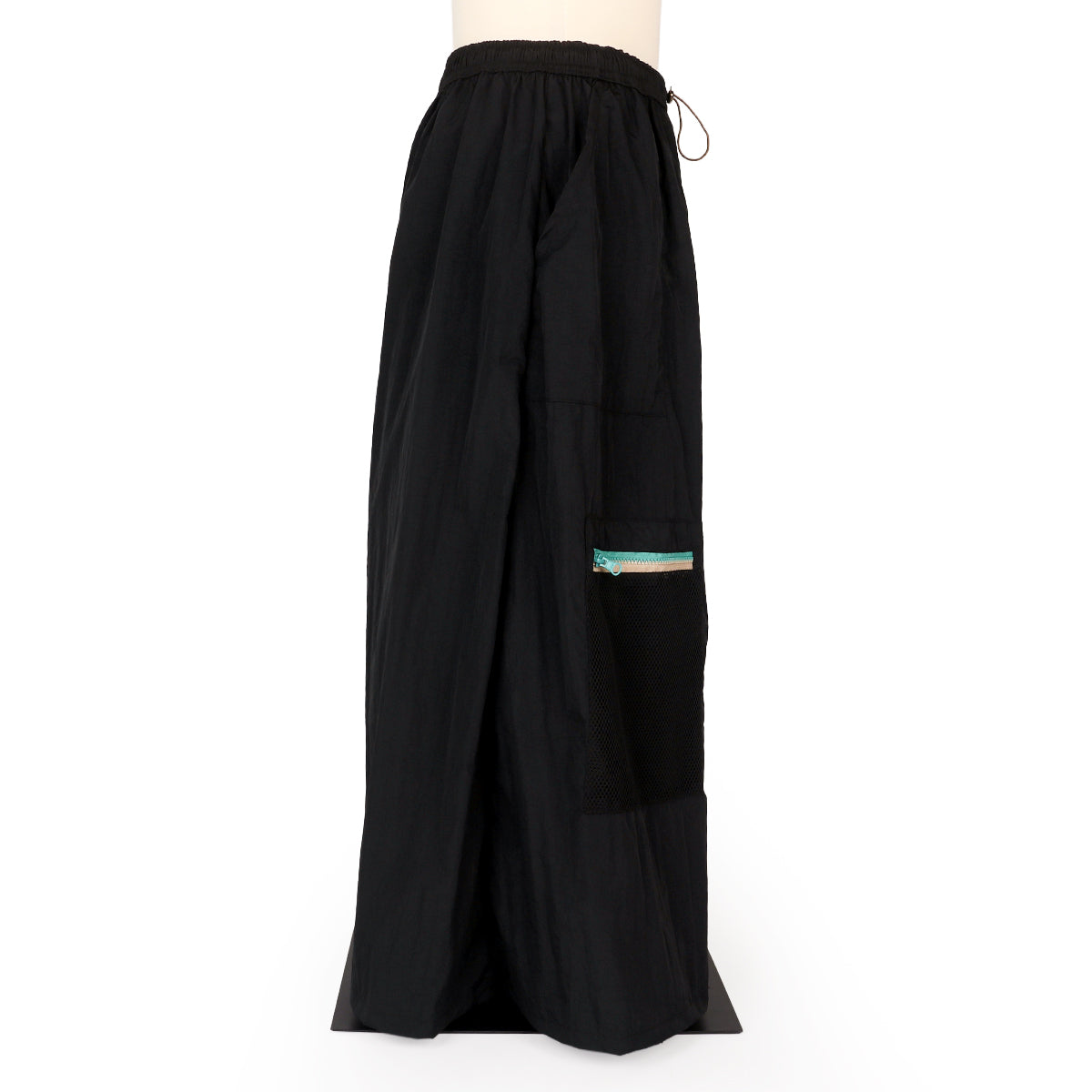 Hulaifah Skirt - Black