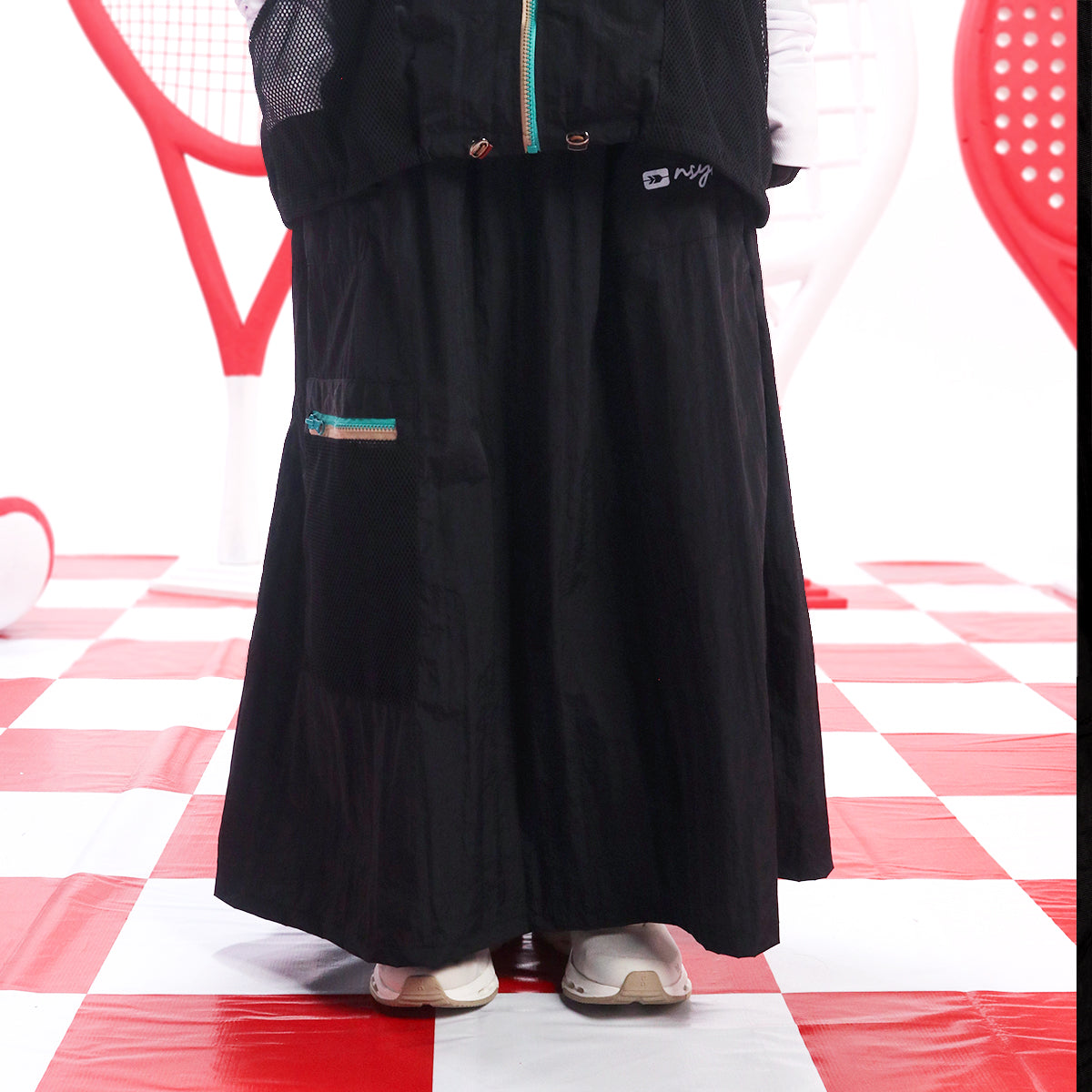 Hulaifah Skirt - Black