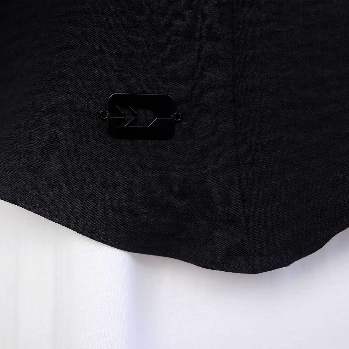 DEFECT Kaina Hijab - Black