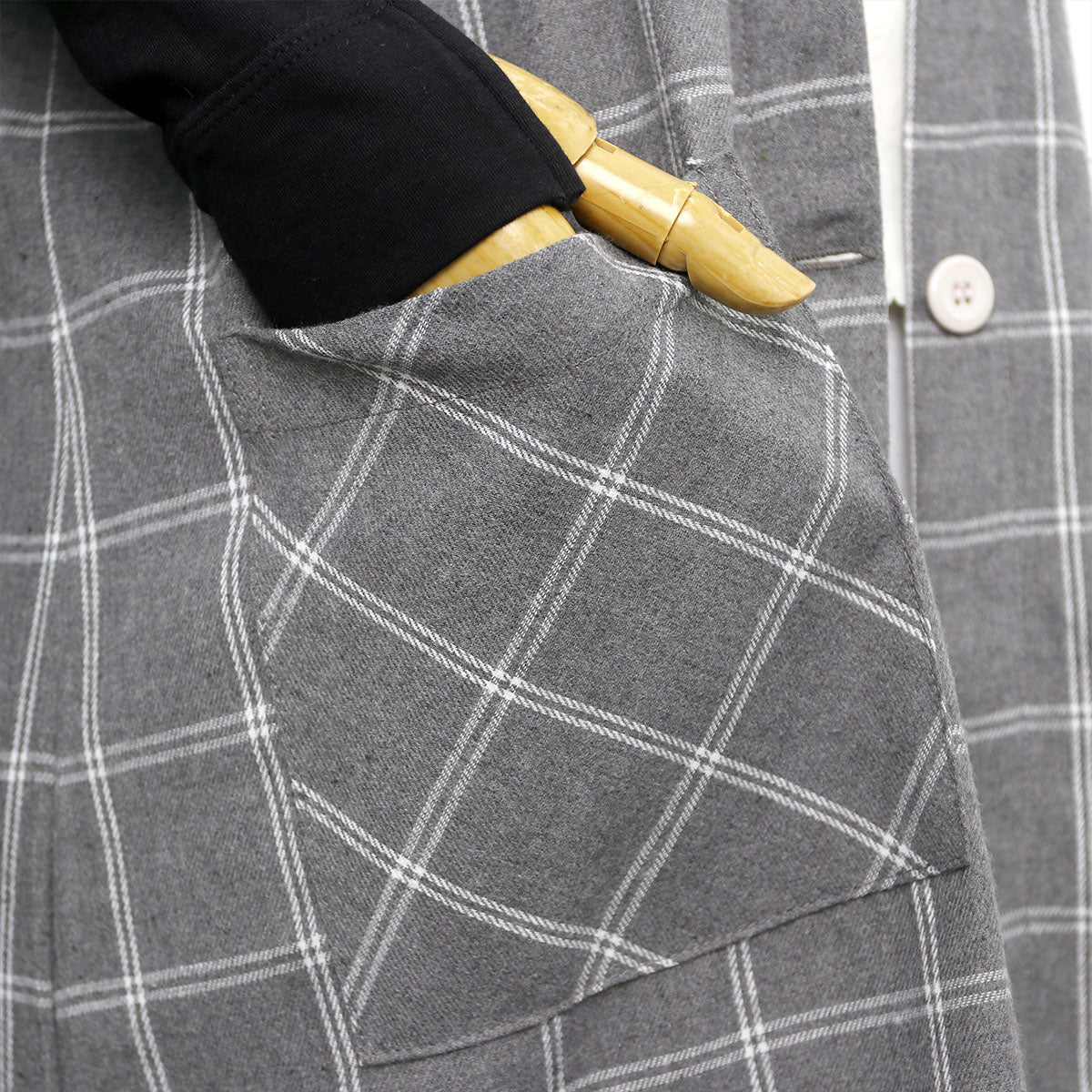 Maleekah Flannel - Grey