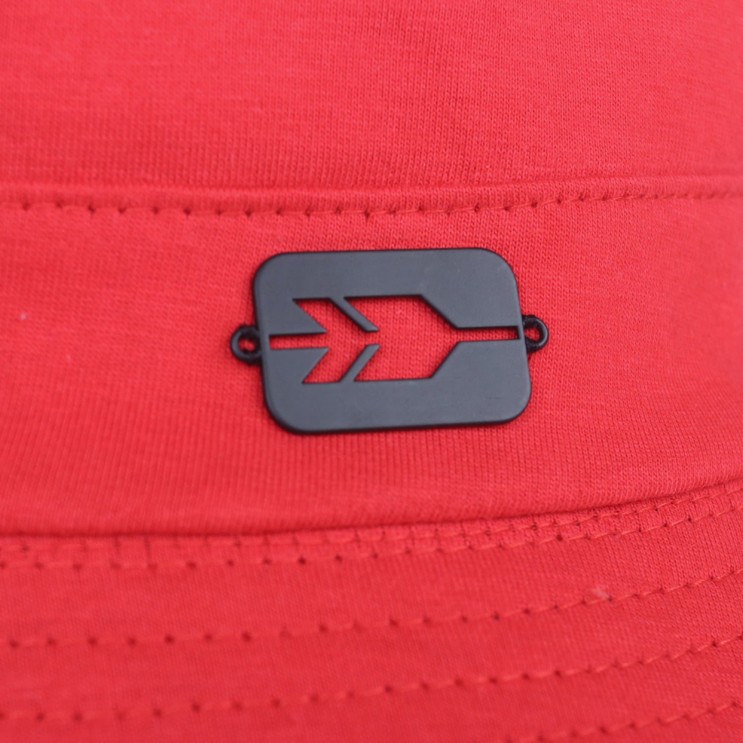 Mazna Bucket - Red