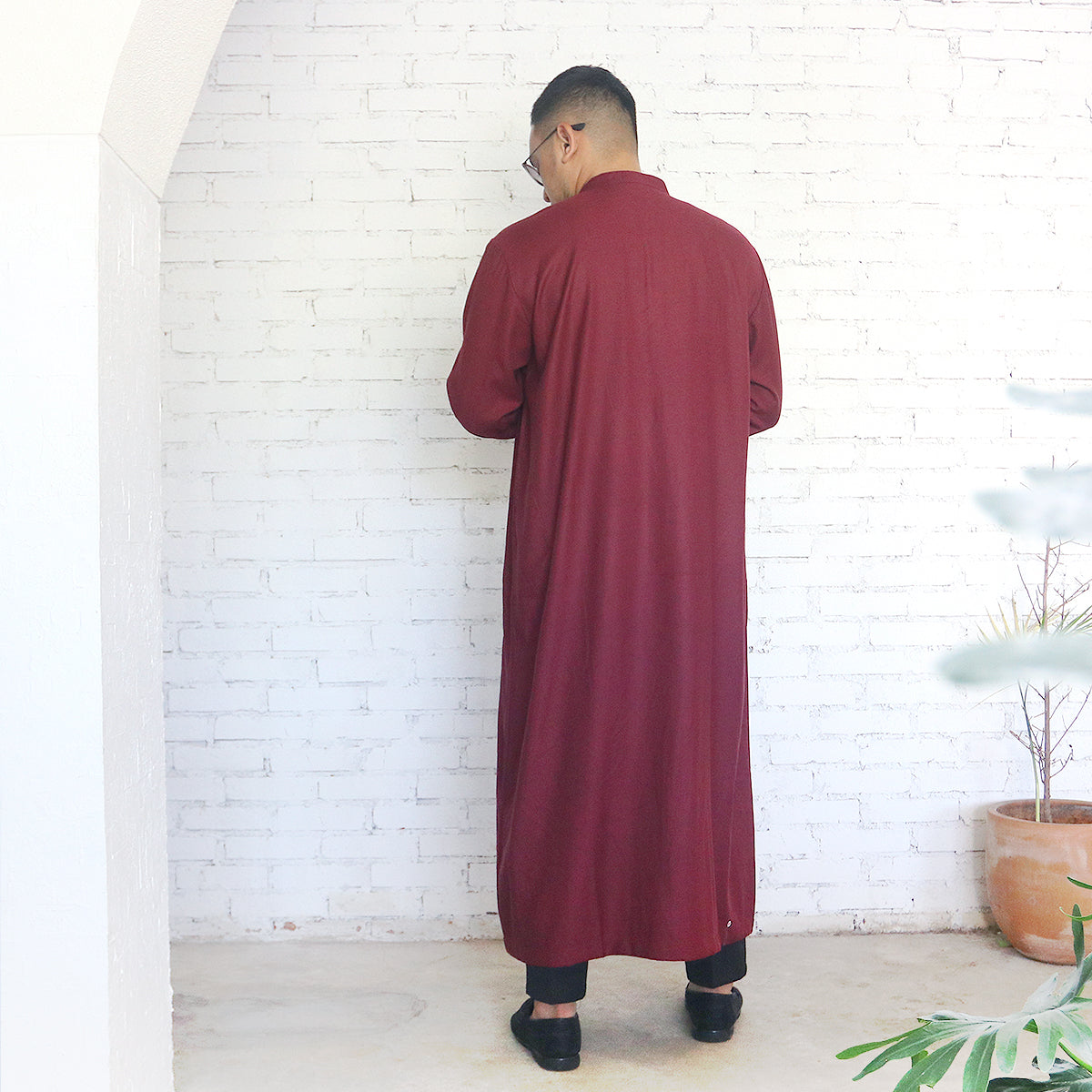 Zakiy Jubbah Maroon