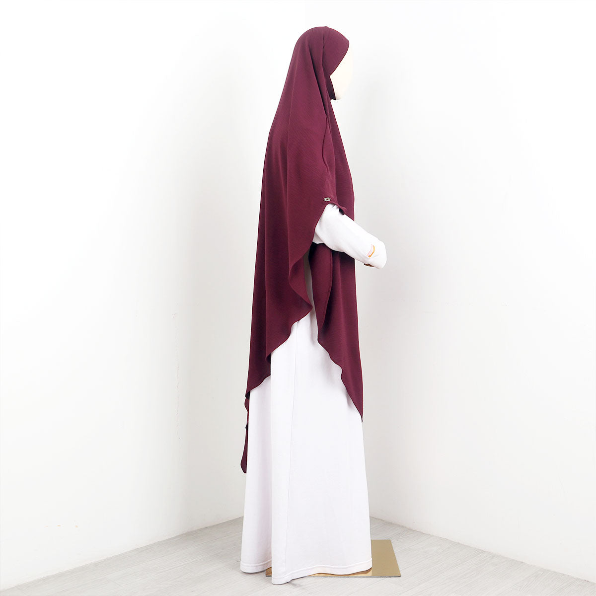 Sarah French Khimar - Maroon
