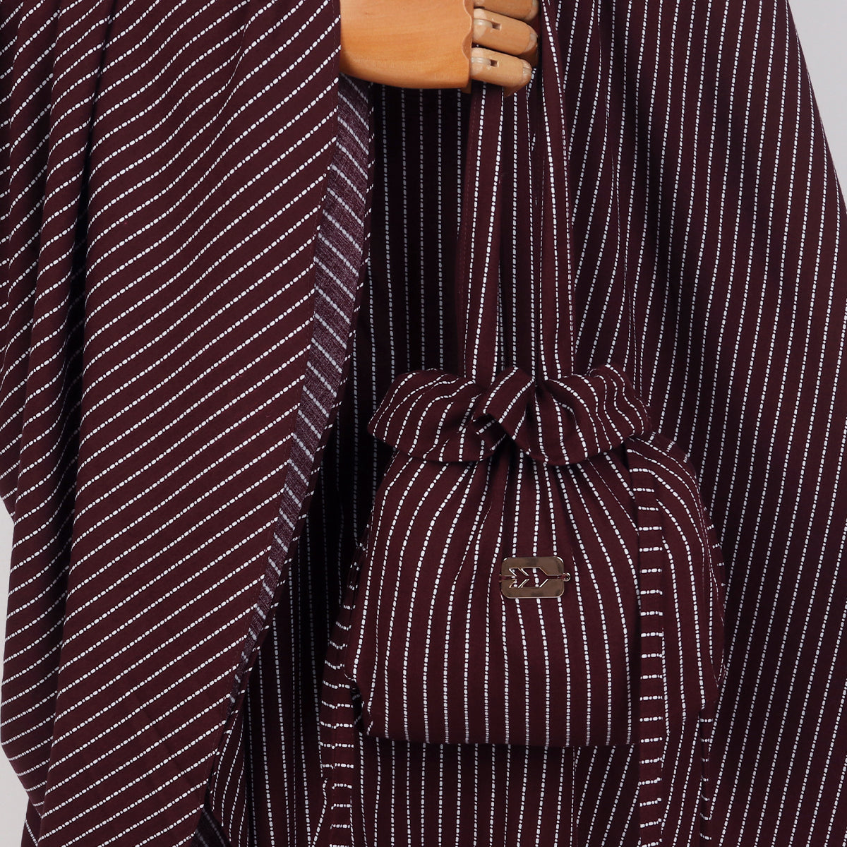 Tala Prayer - Burgundy