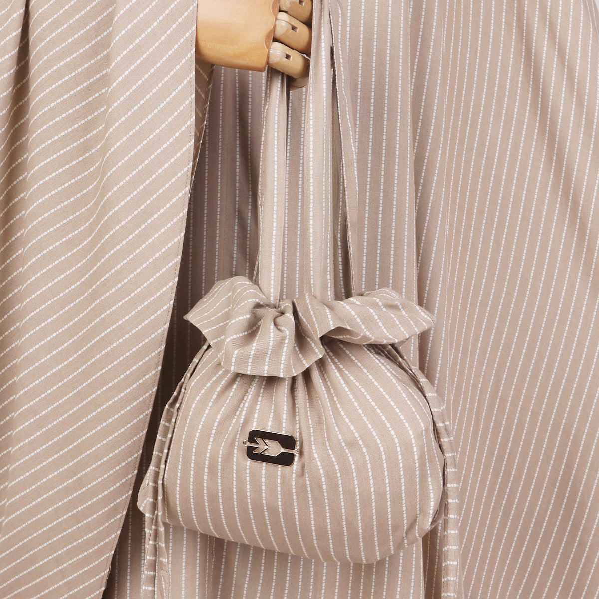 Tala Prayer - Coffee Milk