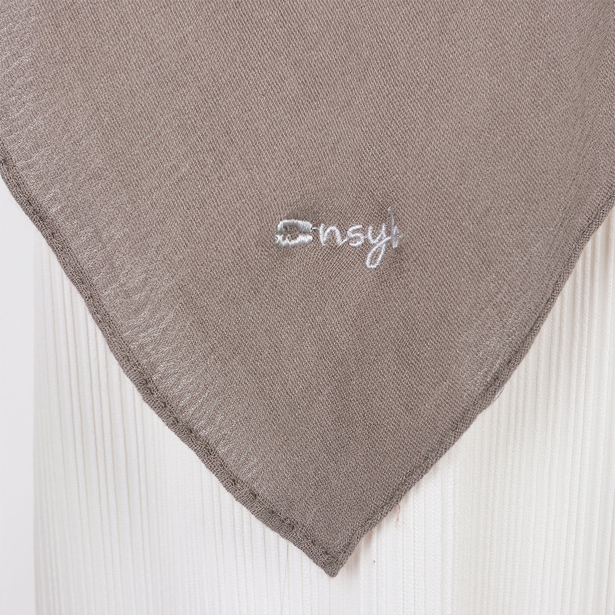 Tiana Viscose Square Instan - Taupe