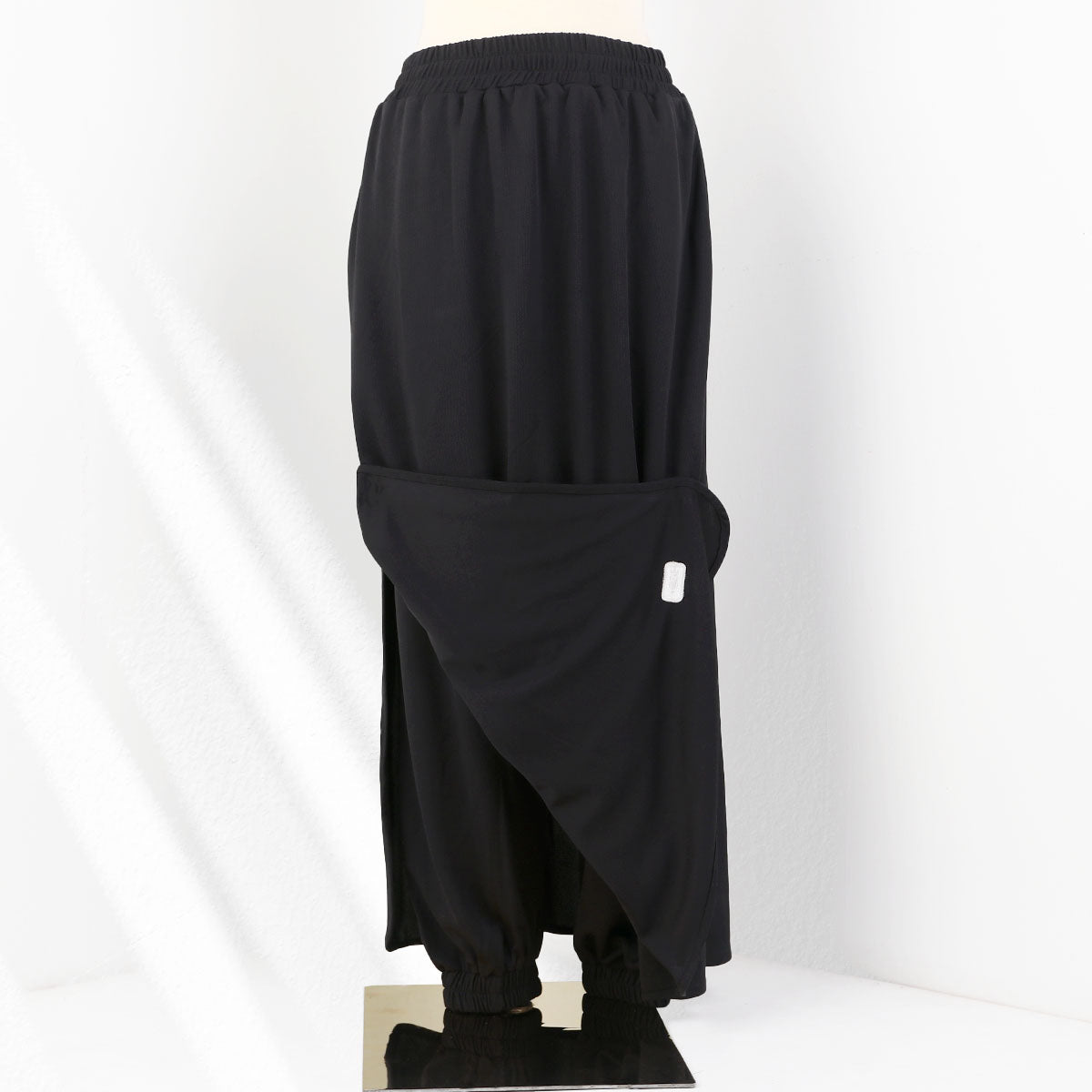 Zahiya Skirt - Black