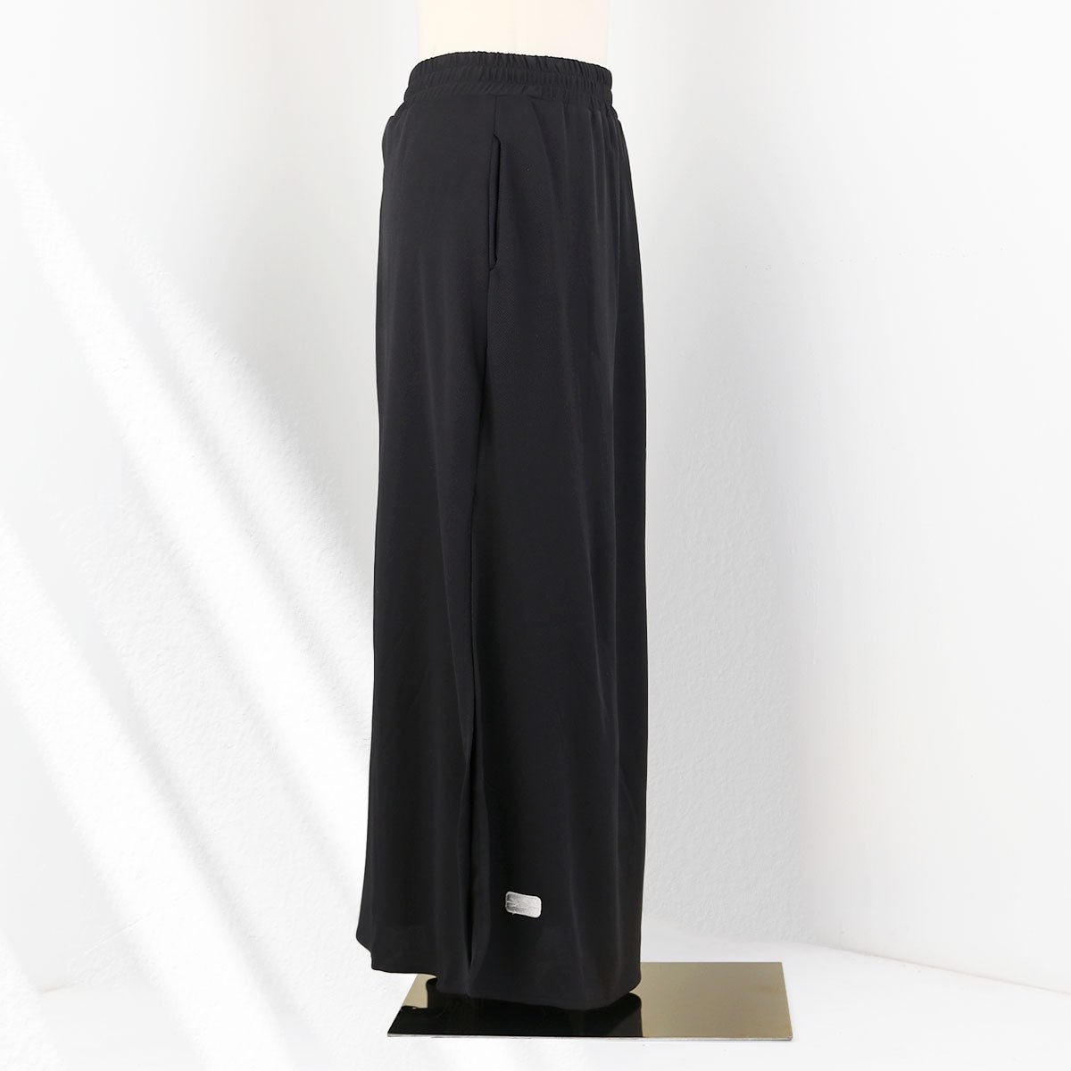 Zahiya Skirt - Black