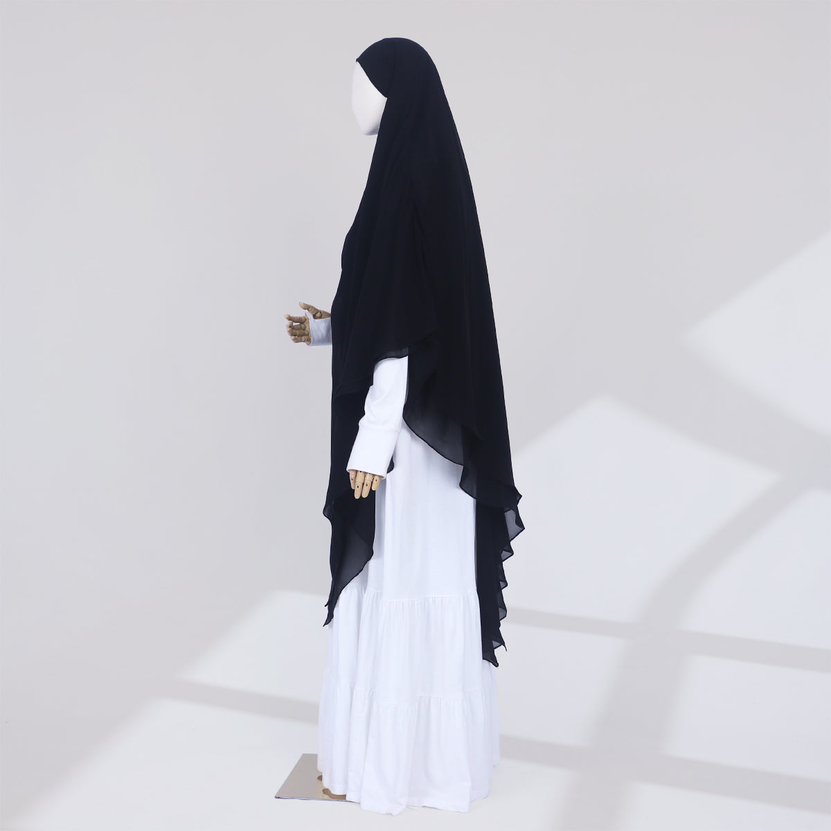 Zunaira French Khimar - Black