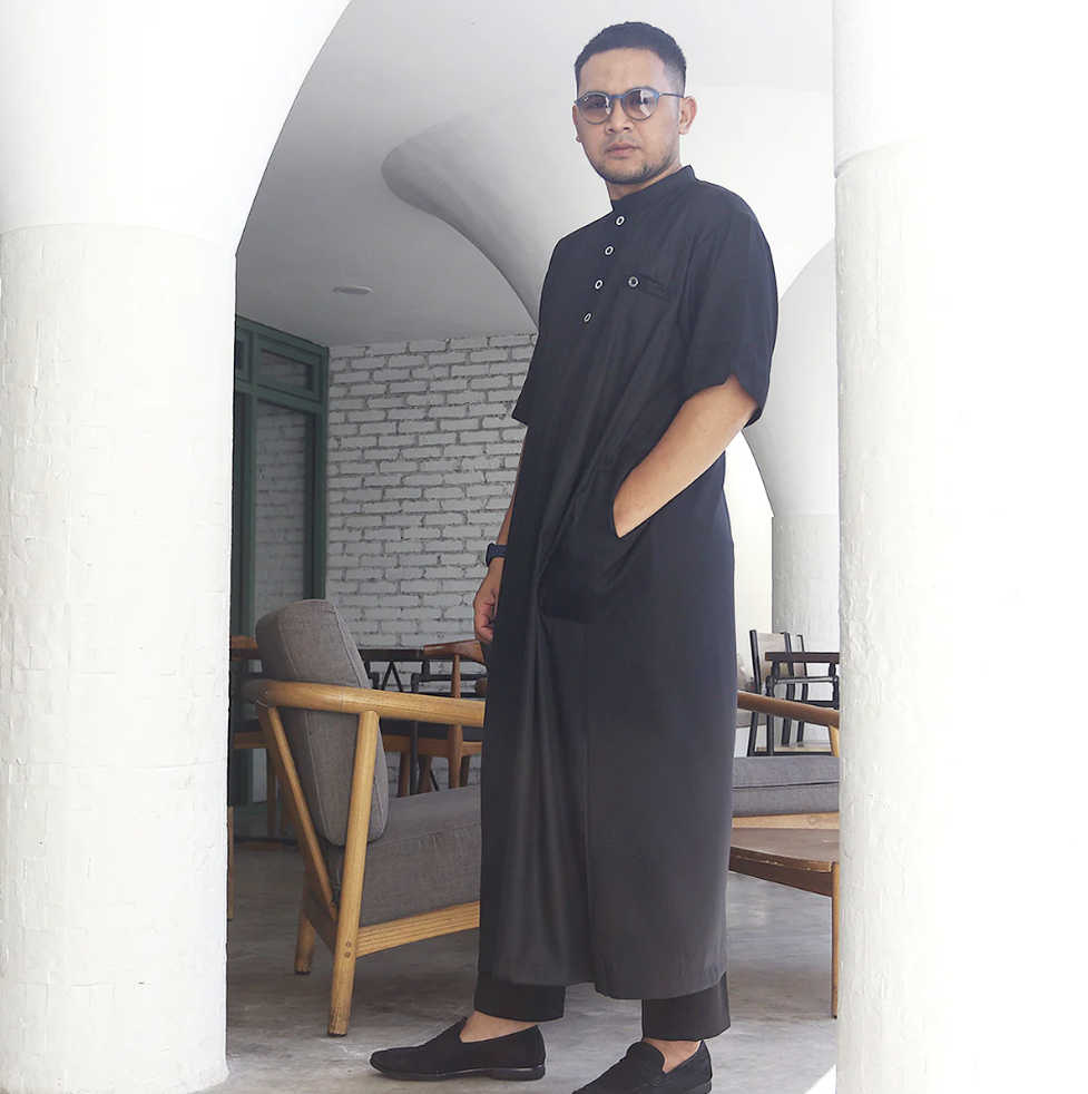 DEFECT Rafasya Jubbah - Black