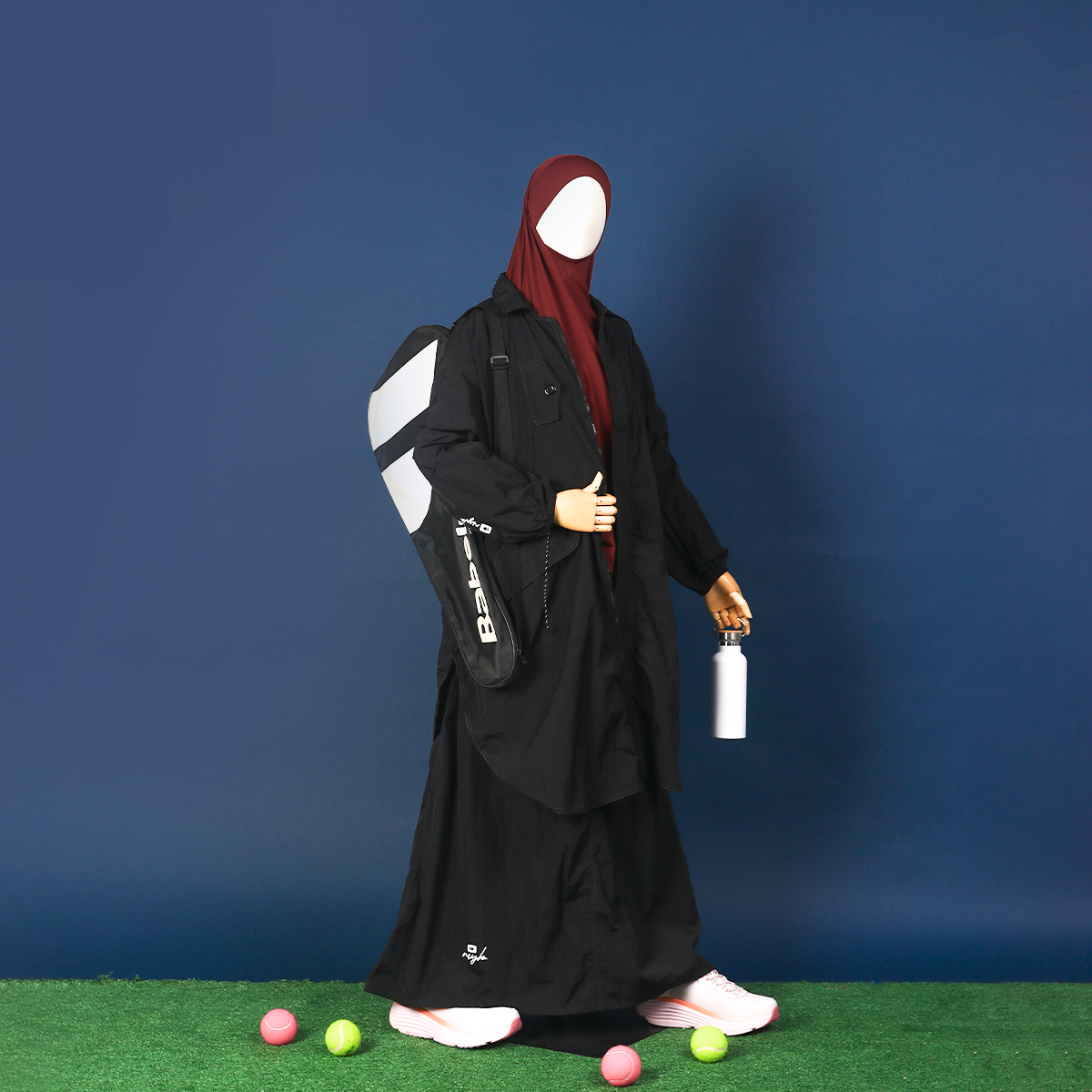 Wafiyya Jacket - Black