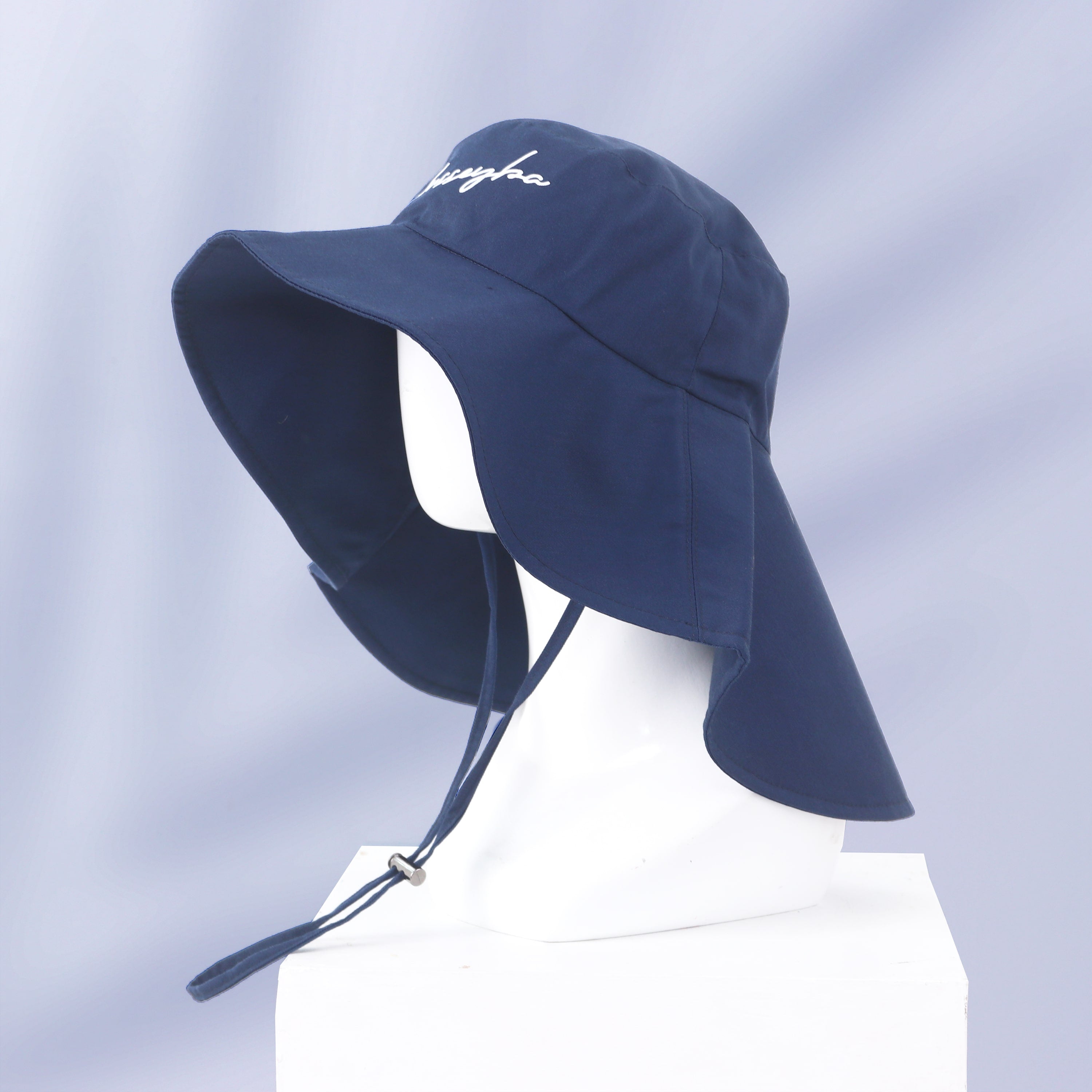Ishana Bucket - Navy