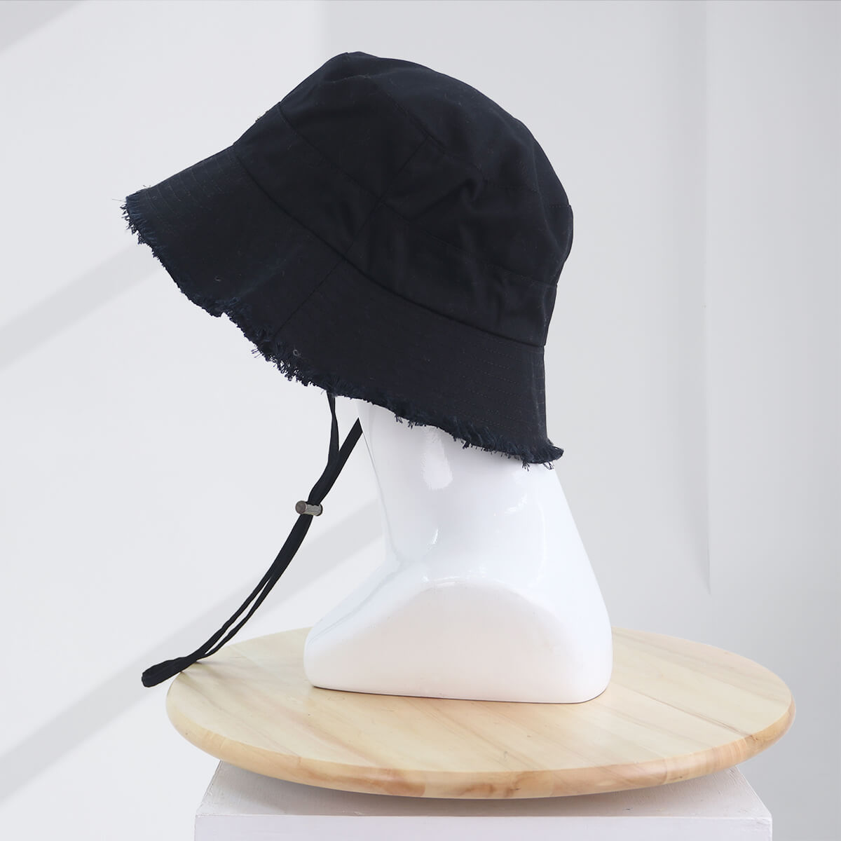 Ifana Bucket - Black