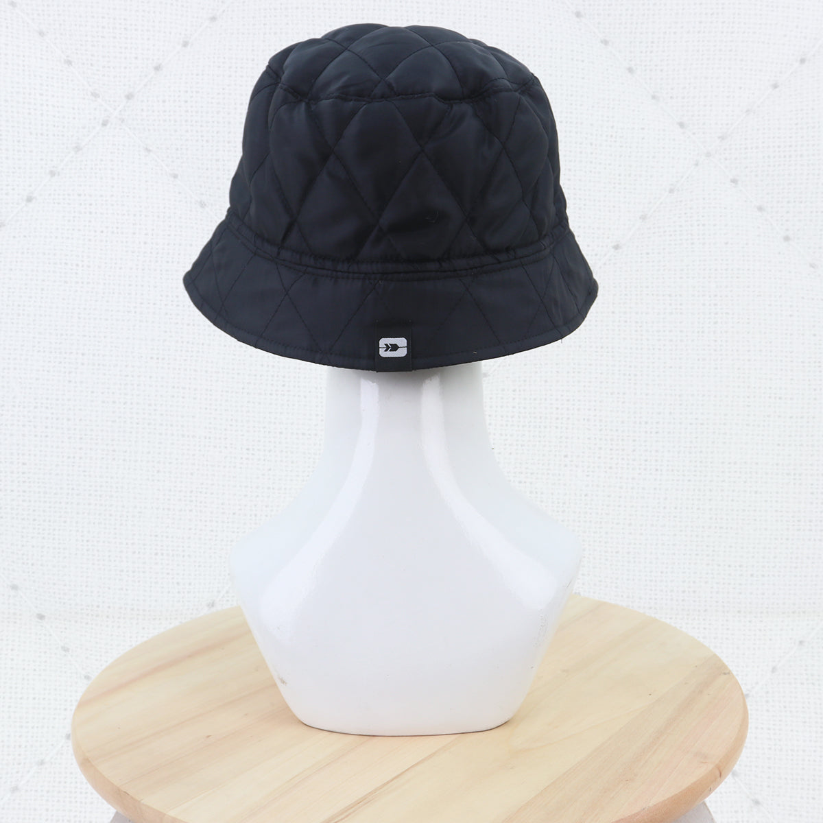 Izzaa Bucket - Black