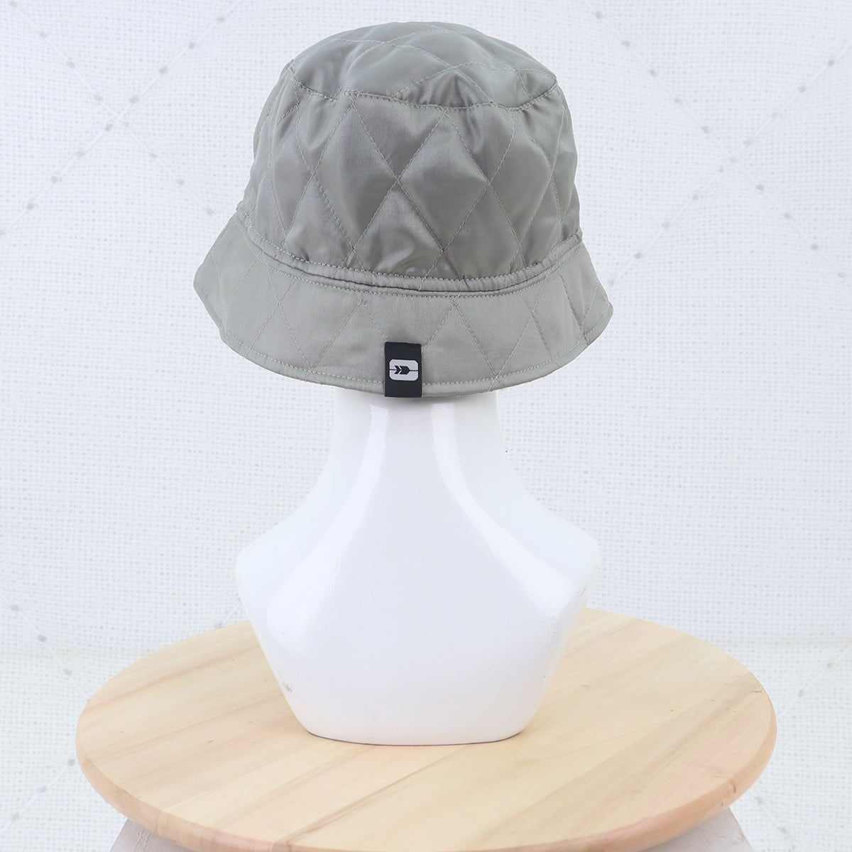 Izzaa Bucket - Metallic Mint