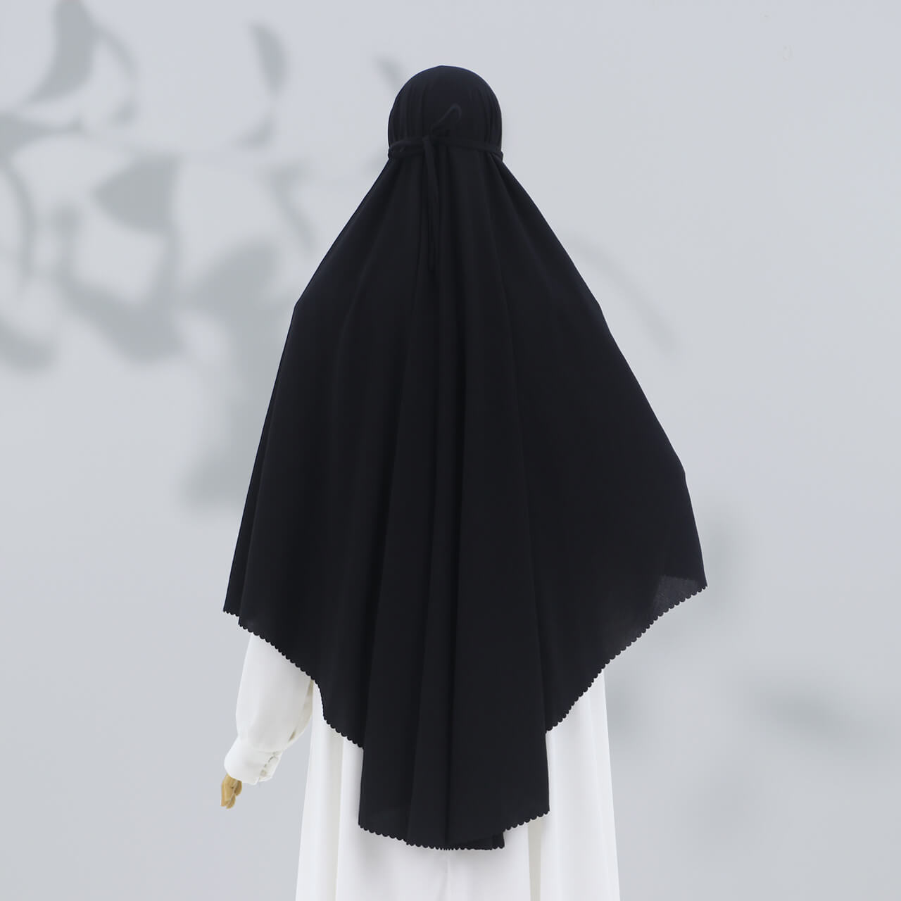 Nadhira Khimar - Black
