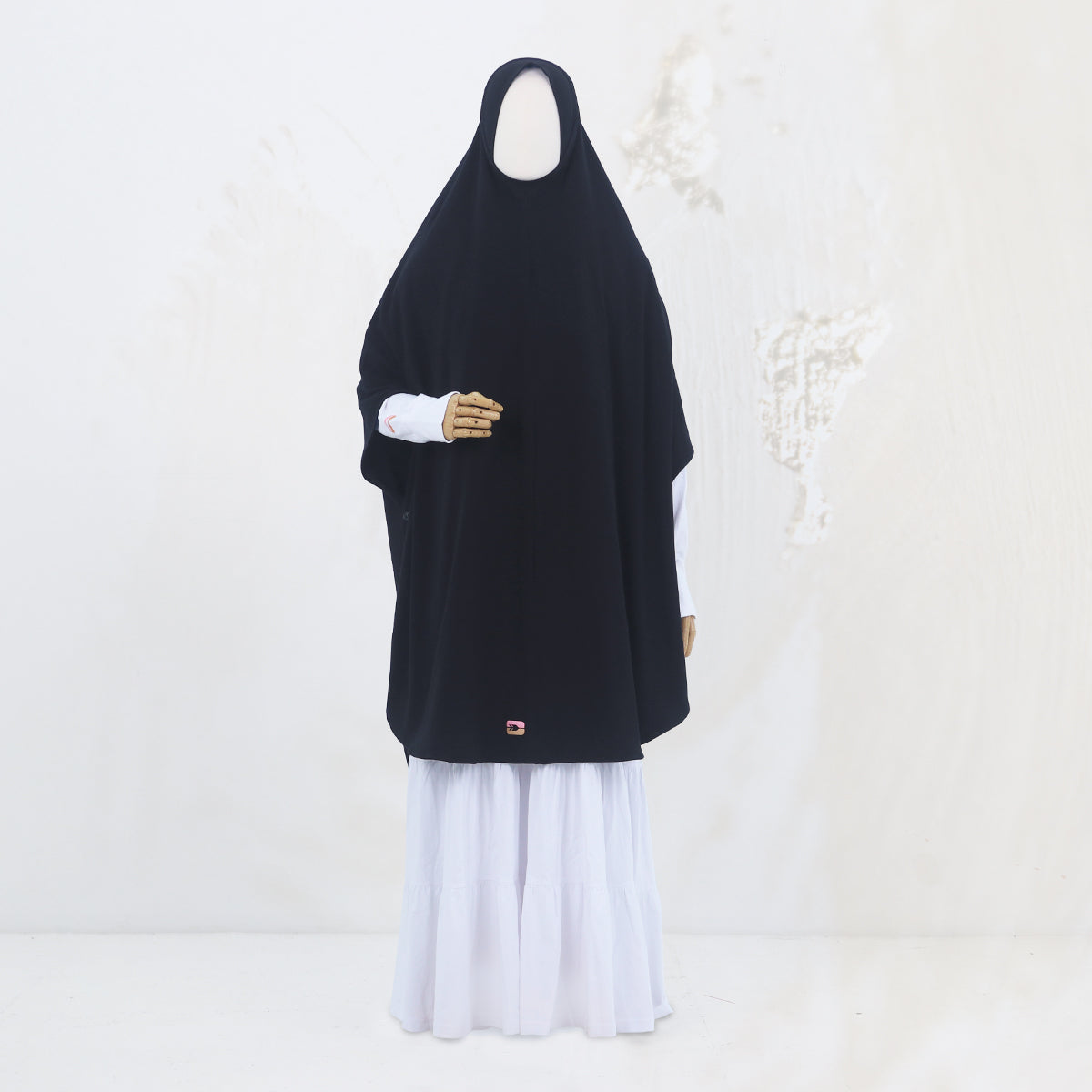 Ulfaqiha Khimar - Black