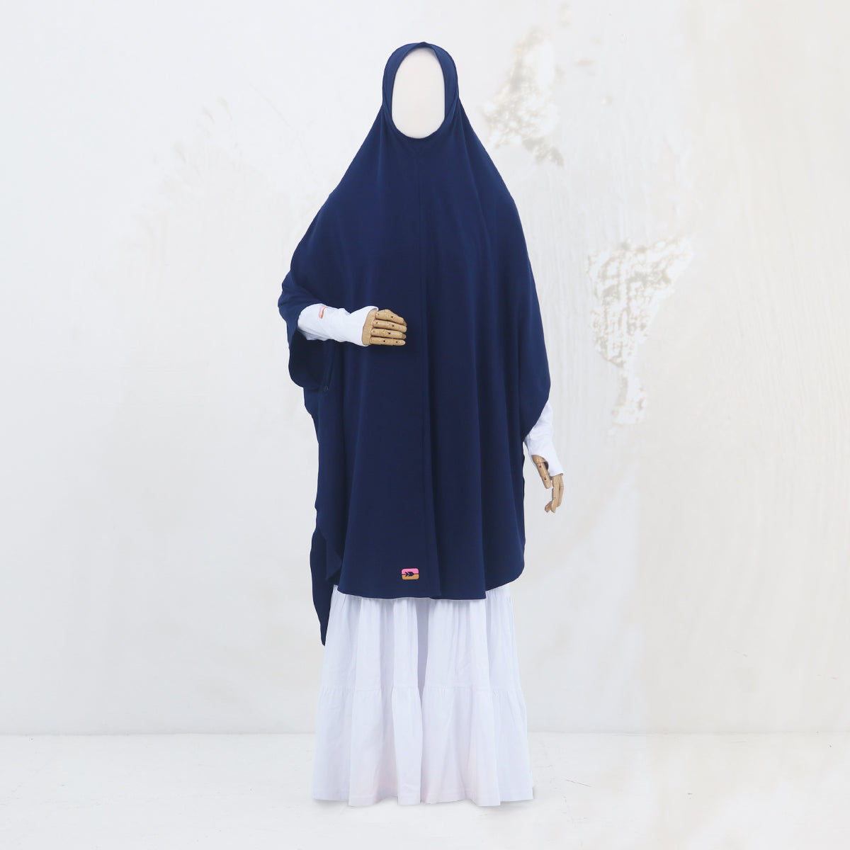 Ulfaqiha Khimar - Navy