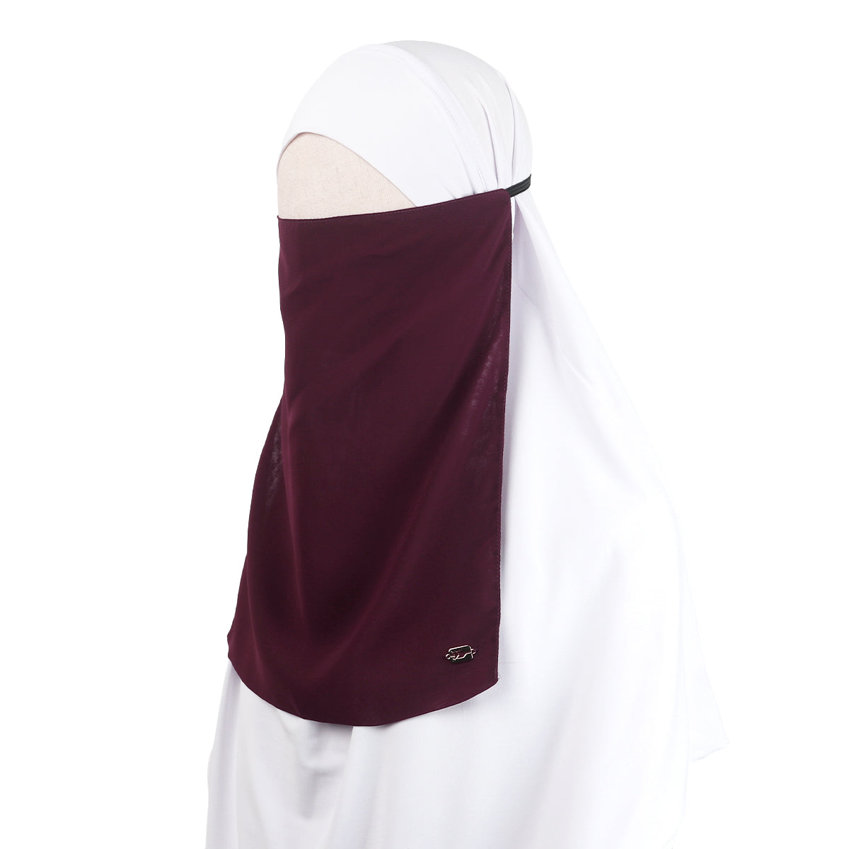 Faima Cadar - Maroon