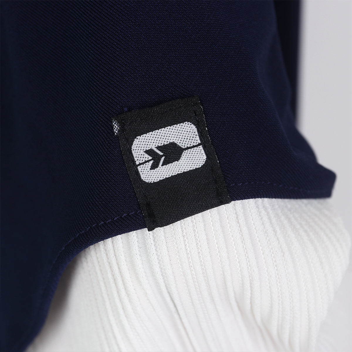 Hana Khiban - Navy