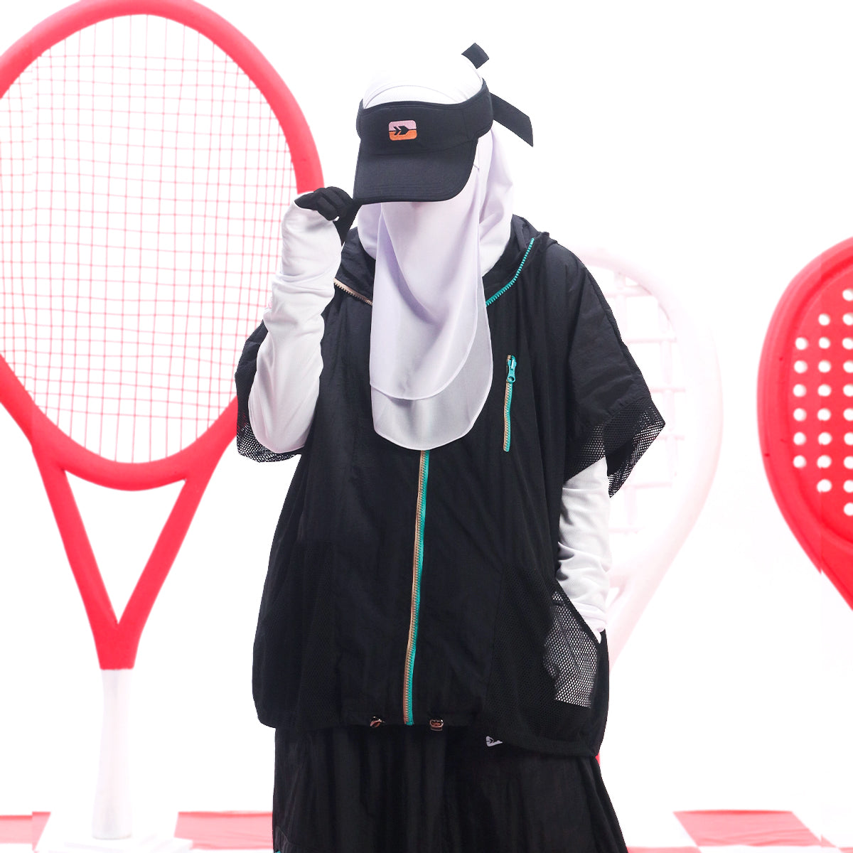 Hulaifah Vest - Black