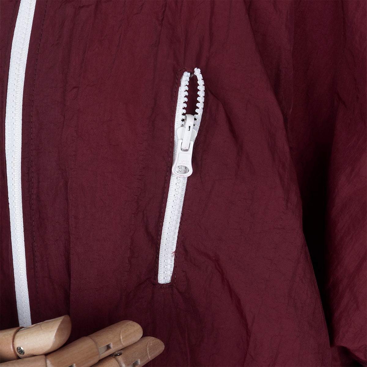 Hulaifah Vest - Burgundy