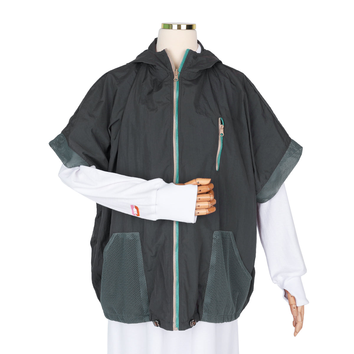 Hulaifah Vest - Dark Grey