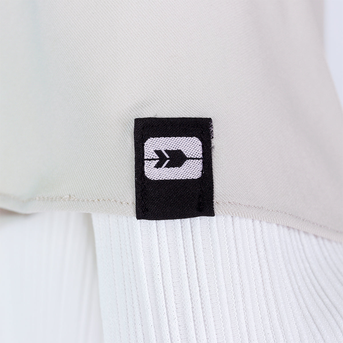 Arabella Khiban - Cream