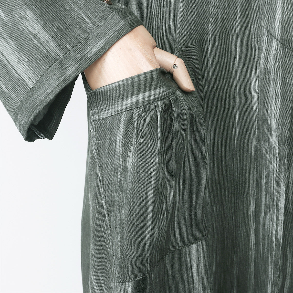 Luma Abaya - Dusty Olive