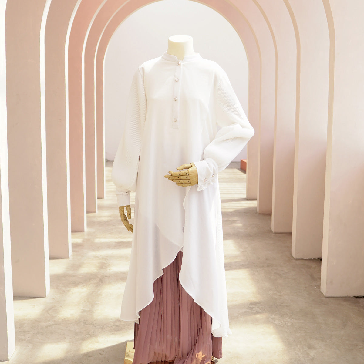 Aqeela Tunik Set - White